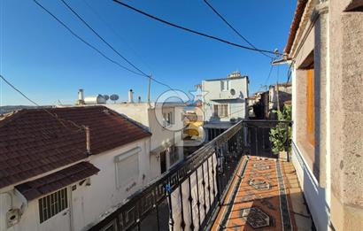 Ayvalık'ta Satılık Deniz Manzaralı Rum Evi