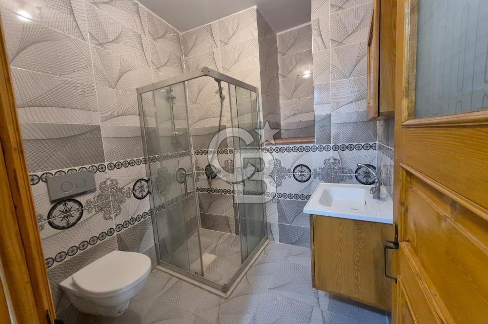 Ayvalık'ta Satılık Deniz Manzaralı Rum Evi