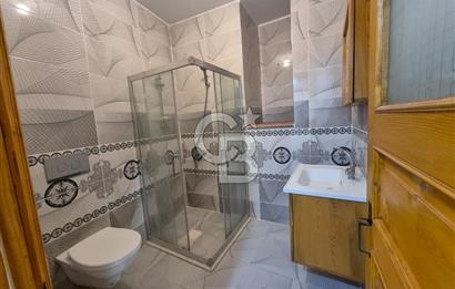 Ayvalık'ta Satılık Deniz Manzaralı Rum Evi
