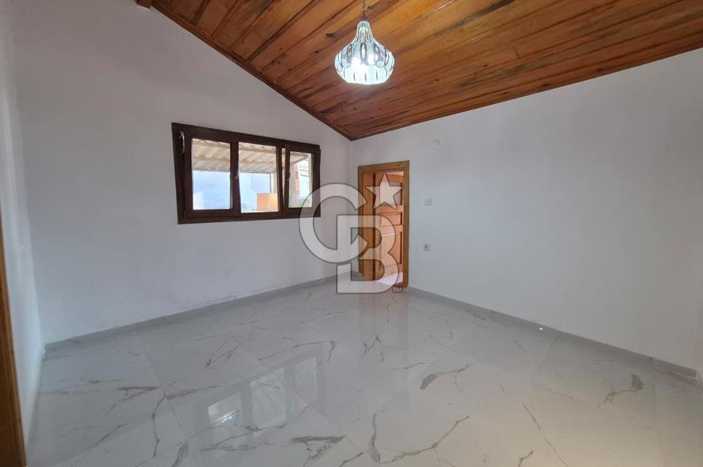 Ayvalık'ta Satılık Deniz Manzaralı Rum Evi