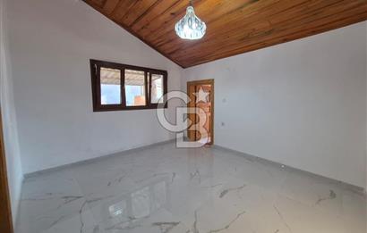 Ayvalık'ta Satılık Deniz Manzaralı Rum Evi
