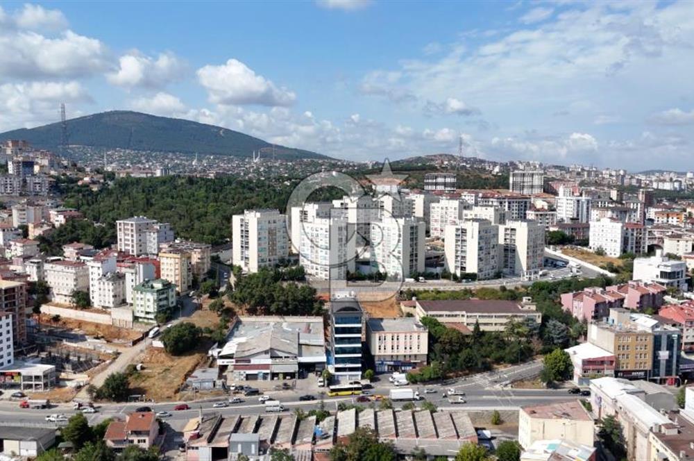 İstanbul Pendik Dolayoba'da Satılık 2000 m2 Komple Plaza
