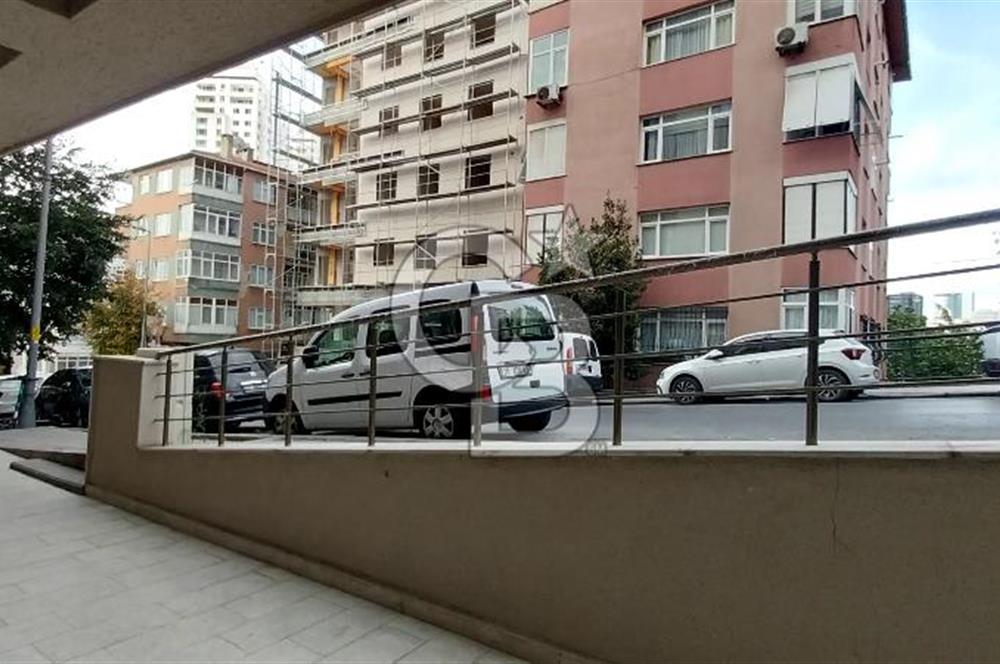 Beşiktaş Dikilitaş Emirhan Caddesi’nde Sıfır Binada Kiralık Dükkan 