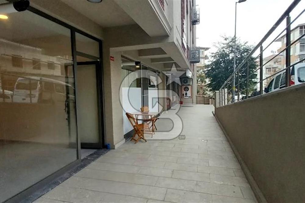 Beşiktaş Dikilitaş Emirhan Caddesi’nde Sıfır Binada Kiralık Dükkan 