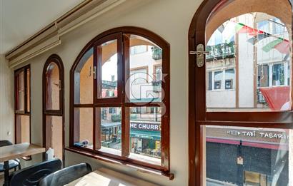ÜSKÜDAR GASTRONOMİ SOKAĞINDA  5 KATLI TARİHİ SATILIK MÜLK 