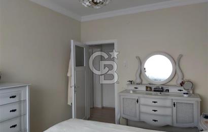TUNUS CADDESİNİ KESEN GÜFTE CADDEDE SATILIK 3+1 DAİRE