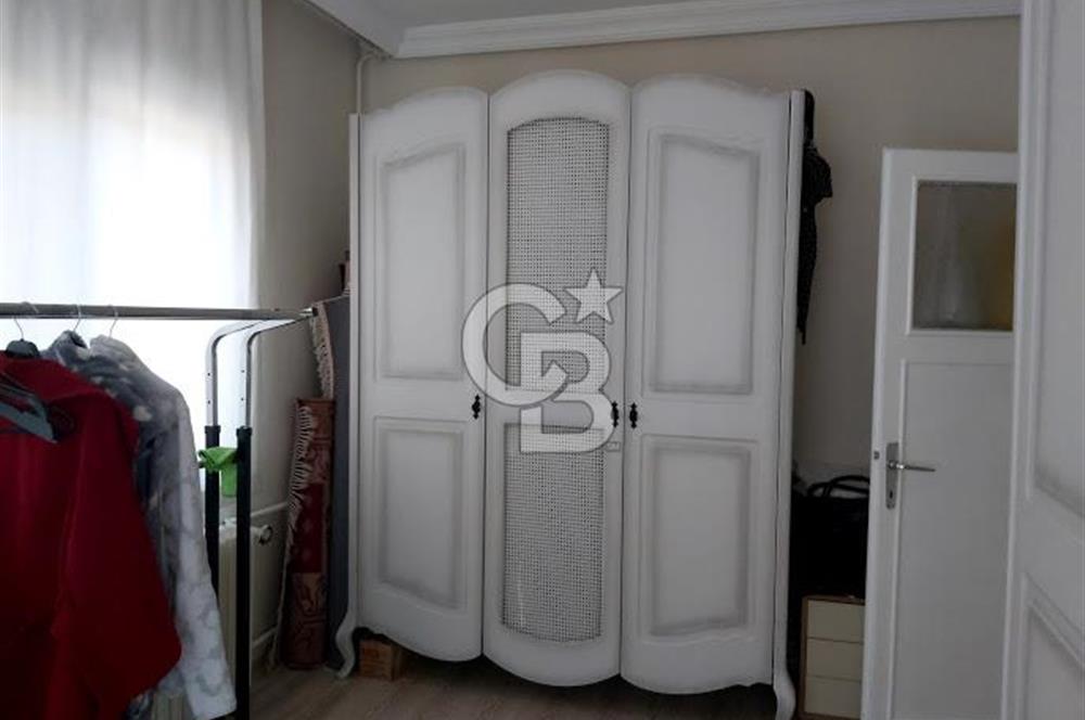 TUNUS CADDESİNİ KESEN GÜFTE CADDEDE SATILIK 3+1 DAİRE