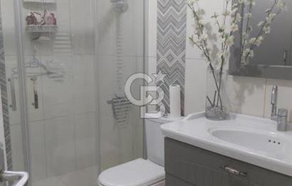 TUNUS CADDESİNİ KESEN GÜFTE CADDEDE SATILIK 3+1 DAİRE