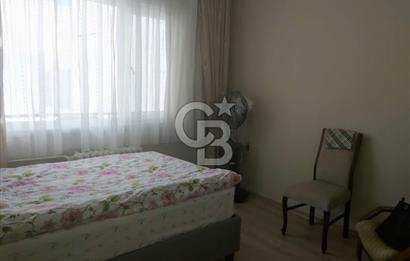 TUNUS CADDESİNİ KESEN GÜFTE CADDEDE SATILIK 3+1 DAİRE
