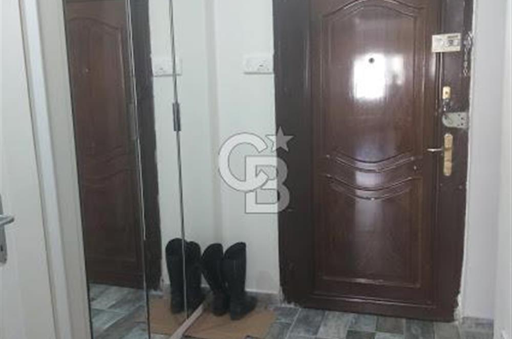 TUNUS CADDESİNİ KESEN GÜFTE CADDEDE SATILIK 3+1 DAİRE