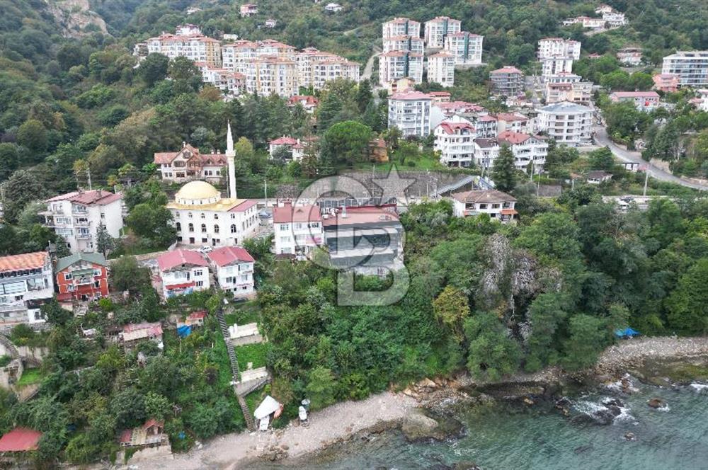 GÜZELYALI MAHALLESİ'NDE DENİZE SIFIR SATILIK TİCARİ ARSA 