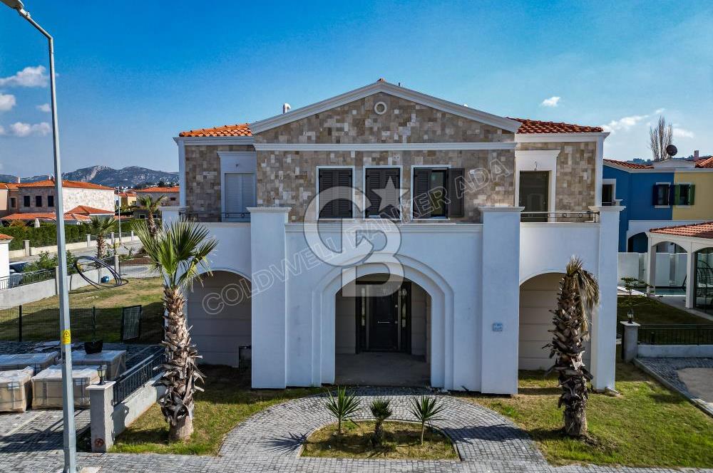 KUŞADASI STORİA DA BAGIMSIZ NATAMAM MÜSTAKİL VİLLA 5+2
