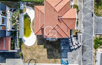 KUŞADASI STORİA DA BAGIMSIZ NATAMAM MÜSTAKİL VİLLA 5+2