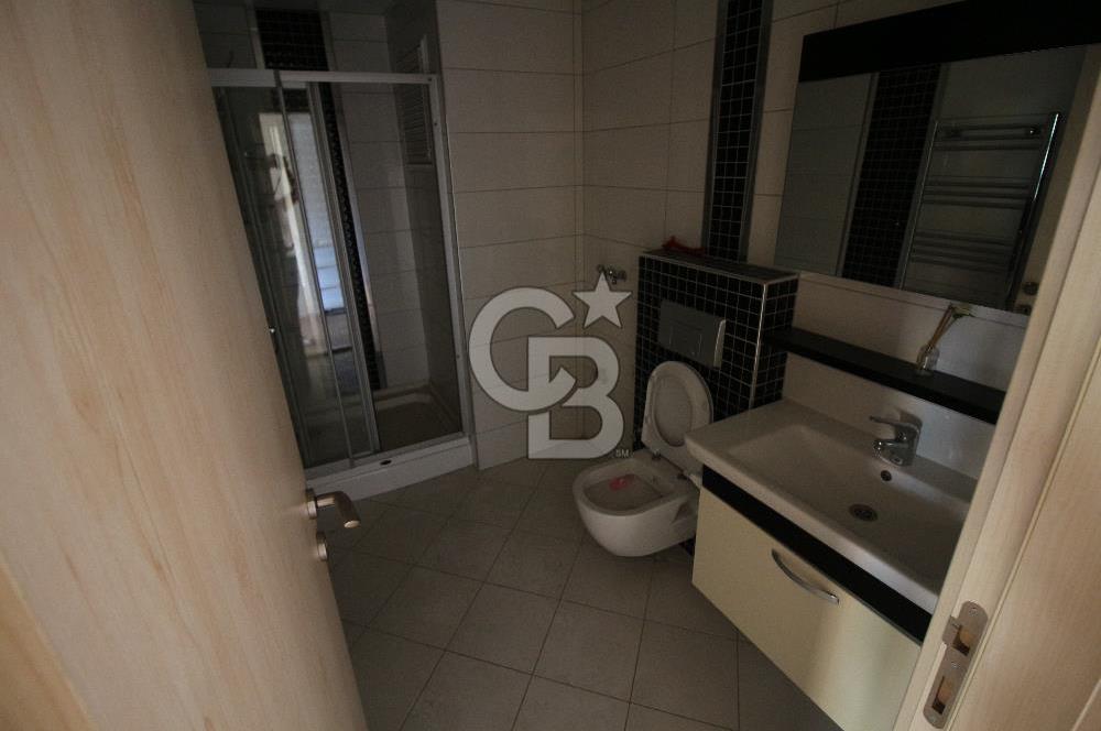 Sarnıç'ta Ulaşımı kolay Site içerisinde Geniş, Ferah Satılık 2+1