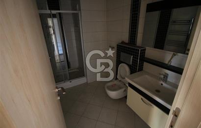 Sarnıç'ta Ulaşımı kolay Site içerisinde Geniş, Ferah Satılık 2+1