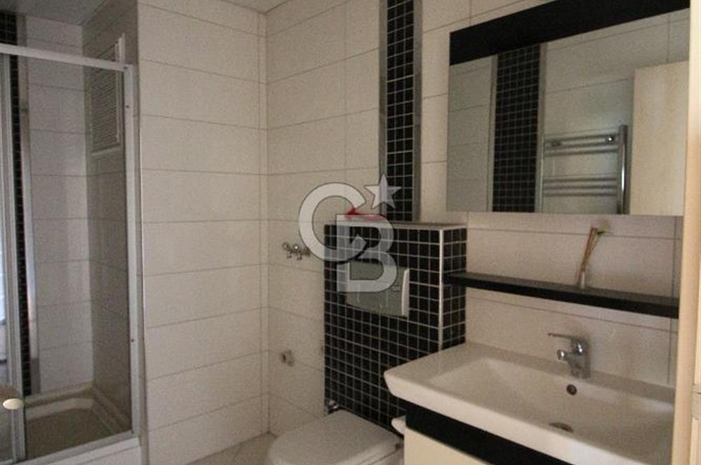 Sarnıç'ta Ulaşımı kolay Site içerisinde Geniş, Ferah Satılık 2+1