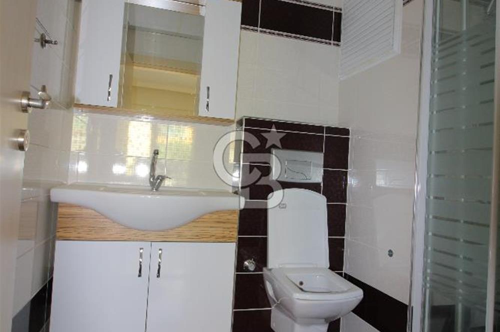 Sarnıç'ta Ulaşımı kolay Site içerisinde Geniş, Ferah Satılık 2+1