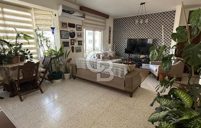 Gönyeli'de Ana Cadde Üzeri / Büyük Kiler Arkasında Satılık 3+1 Daireler !!!