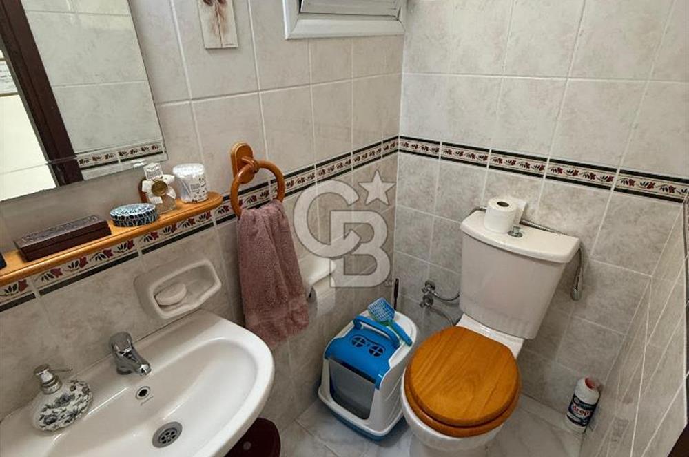 Gönyeli'de Ana Cadde Üzeri / Büyük Kiler Arkasında Satılık 3+1 Daireler !!!