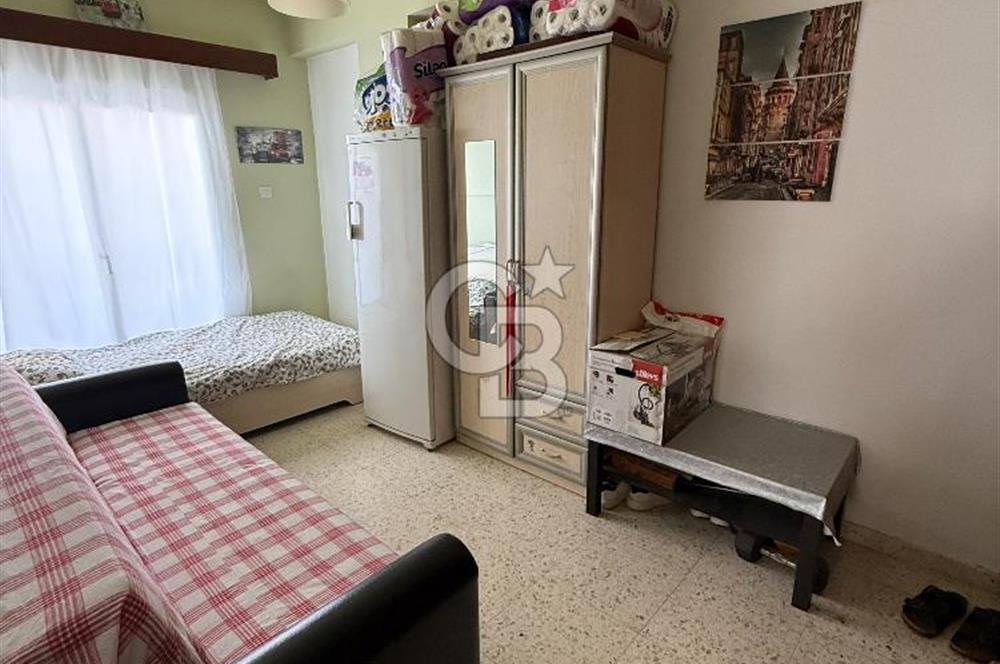 Gönyeli'de Ana Cadde Üzeri / Büyük Kiler Arkasında Satılık 3+1 Daireler !!!