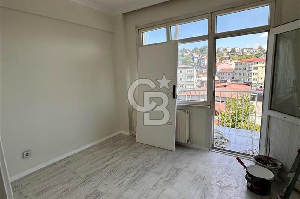 İstinye Merkez'de Kiralık 2+1 Müstakil Teraslı Ev