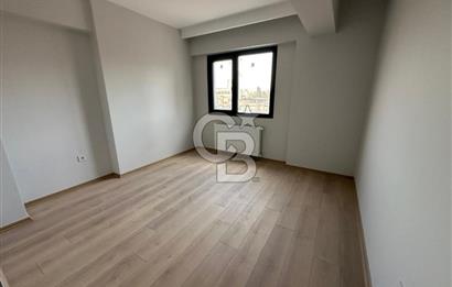 BORNOVA BARBAROS 2+1 75 M2 ARAKAT KİRALIK SIFIR DAİRE