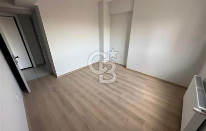 BORNOVA BARBAROS 2+1 75 M2 ARAKAT KİRALIK SIFIR DAİRE