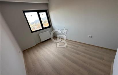 BORNOVA BARBAROS 2+1 75 M2 ARAKAT KİRALIK SIFIR DAİRE