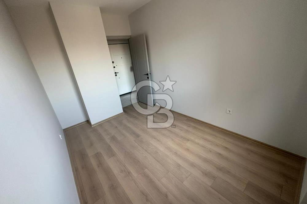 BORNOVA BARBAROS 2+1 75 M2 ARAKAT KİRALIK SIFIR DAİRE