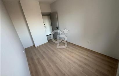 BORNOVA BARBAROS 2+1 75 M2 ARAKAT KİRALIK SIFIR DAİRE