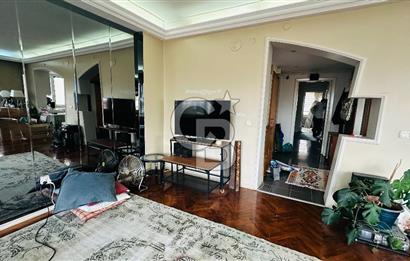 FENERYOLUNDA KÖŞE BİNADA KONUMLU 3+1 ÇİFT BALKONLU 120m2 NET
