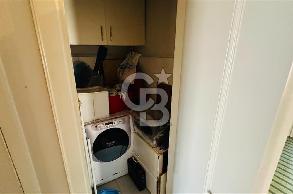 FENERYOLUNDA KÖŞE BİNADA KONUMLU 3+1 ÇİFT BALKONLU 120m2 NET