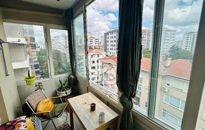 FENERYOLUNDA KÖŞE BİNADA KONUMLU 3+1 ÇİFT BALKONLU 120m2 NET