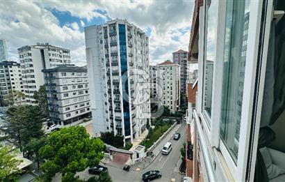 FENERYOLUNDA KÖŞE BİNADA KONUMLU 3+1 ÇİFT BALKONLU 120m2 NET
