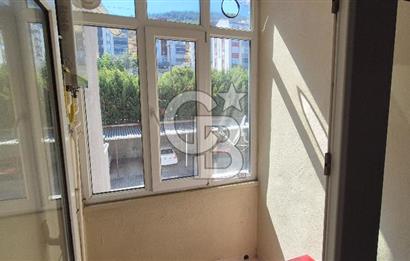 RAHMİ KULA ANADOLU LİSESİ ARKASI MERKEZİ KONUMDA KİRALIK DAİRE