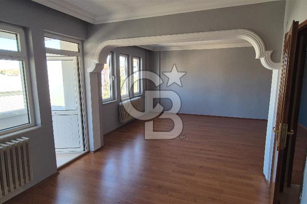 RAHMİ KULA ANADOLU LİSESİ ARKASI MERKEZİ KONUMDA KİRALIK DAİRE