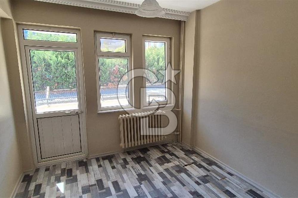 RAHMİ KULA ANADOLU LİSESİ ARKASI MERKEZİ KONUMDA KİRALIK DAİRE