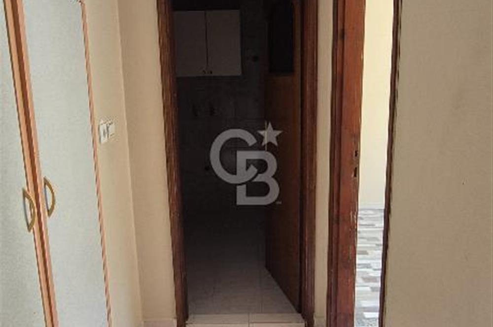 RAHMİ KULA ANADOLU LİSESİ ARKASI MERKEZİ KONUMDA KİRALIK DAİRE