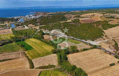 ÇANAKKALE BİGA KEMER DE YOLA CEPHE SATILIK TARLA