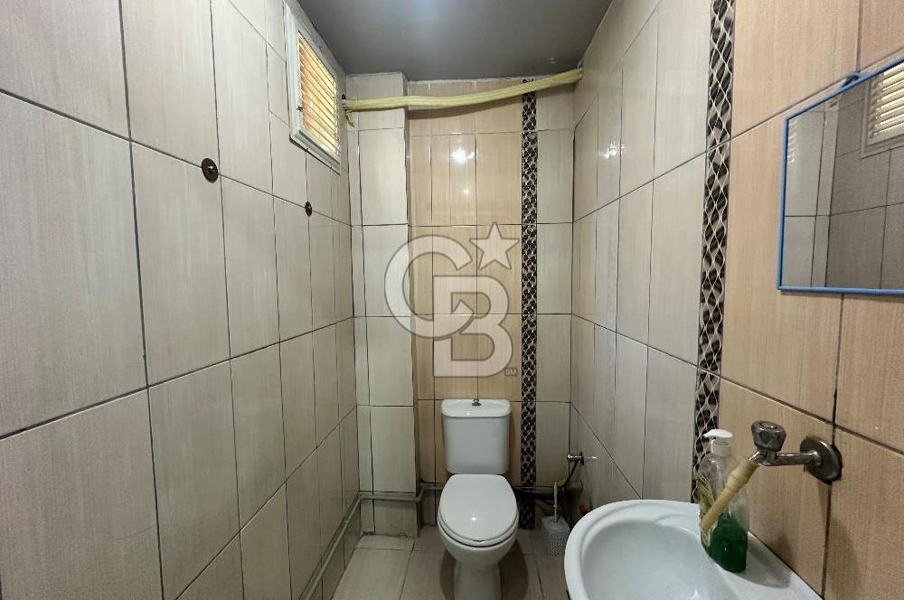 Buca İnönü Mahallesi Cadde Üzeri Satılık Köşe İşyeri 