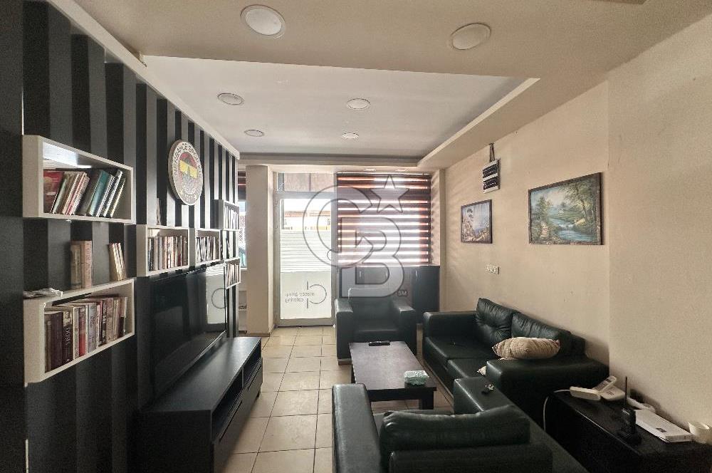 Buca İnönü Mahallesi Cadde Üzeri Satılık Köşe İşyeri 