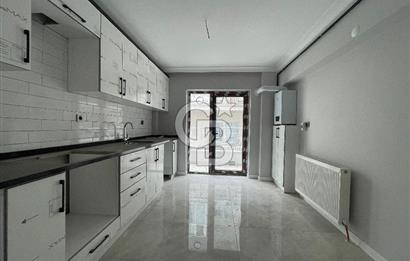 Emekte sıfır binada satılık ara kat 3+1