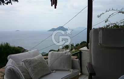 Plajlı Sitede Yıllık Kiralık 3+1 Eşyalı Deniz Manzaralı Tribleks
