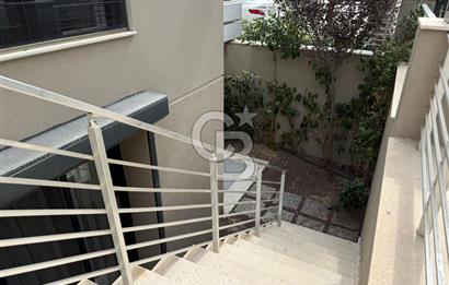  Urla çeşmealtın’da Casamarin Blue 2 sitesinde Satılık Eşyalı 1+1 