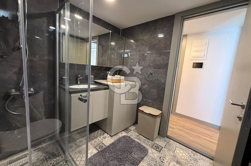  Urla çeşmealtın’da Casamarin Blue 2 sitesinde Satılık Eşyalı 1+1 