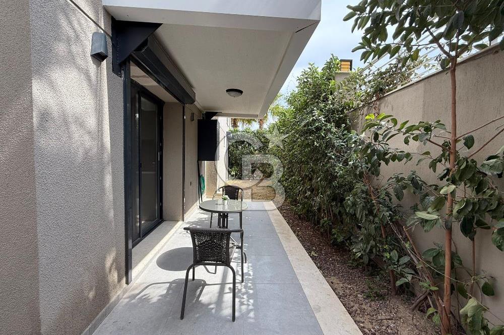  Urla çeşmealtın’da Casamarin Blue 2 sitesinde Satılık Eşyalı 1+1 