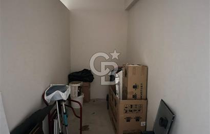 Narlıdere'de Merkezi Konumda Eşyalı Kiralık 2+1 Daire