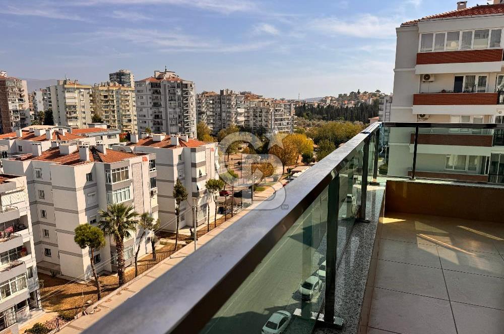 Gültekin Konakları’nda 7. Kat Ferah 3+1 Kiralık Daire