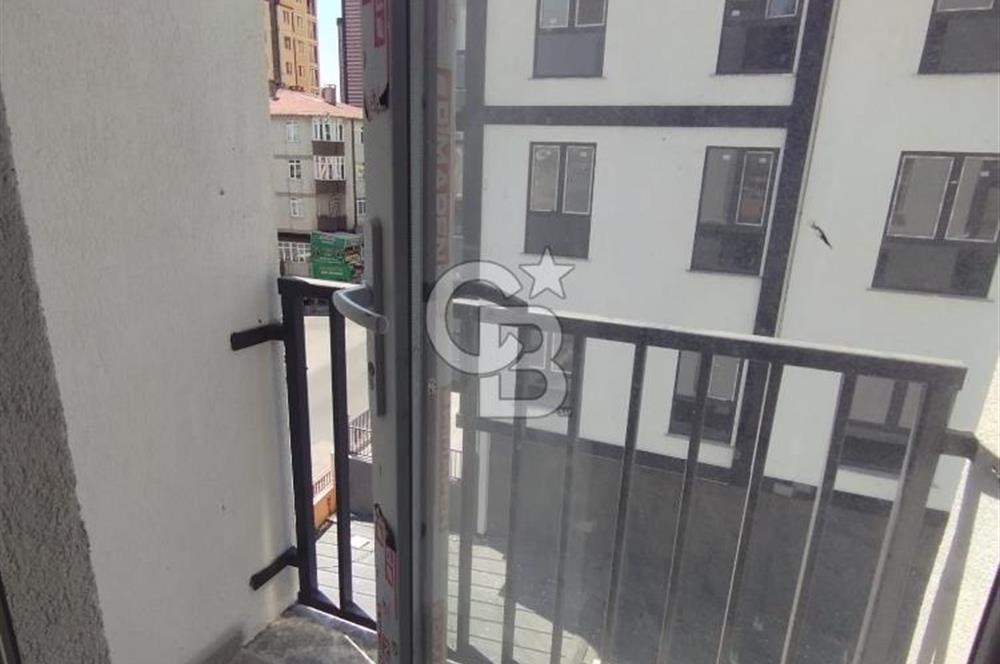 ÜMRANİYE METRONOM SİTESİNDE SATILIK 2+1 DAİRE