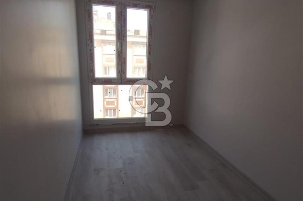ÜMRANİYE METRONOM SİTESİNDE SATILIK 2+1 DAİRE